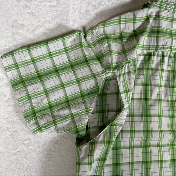 The North Face Shirt Men Size XL Short Sleeve Vented Fishing Hiking Zip Pocket - Picture 12 of 13